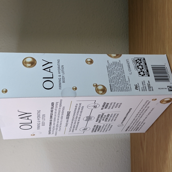 🔥🔥OLAY Collagen Firming Body Lotion 17 Fl Oz, 2-Pack - Picture 4 of 5